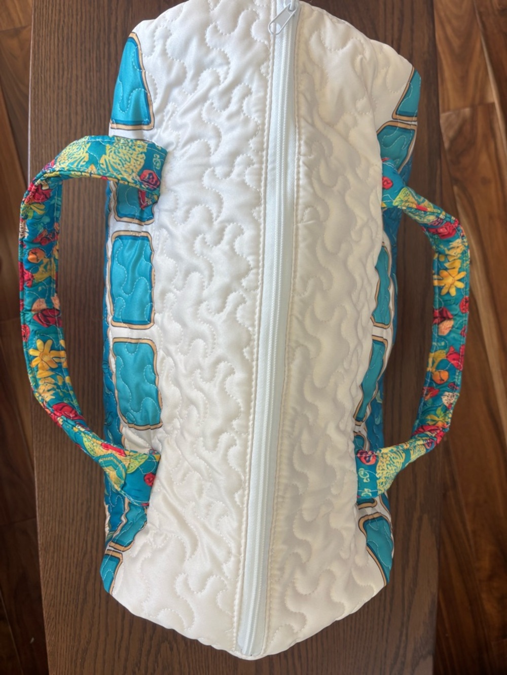 Quilted Blue VW-Inspired Van Duffel Bag - Picture 4 of 5